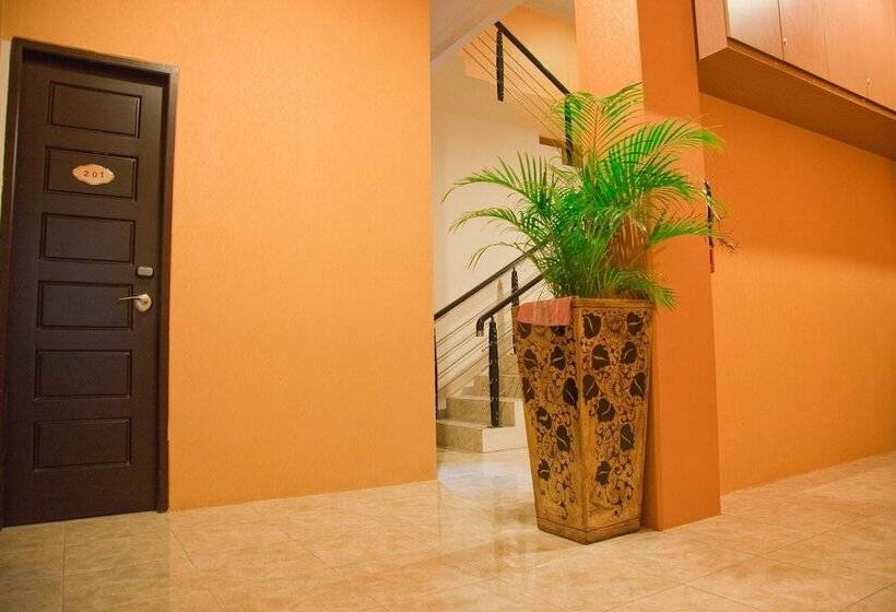 فندق Rumah Shinta