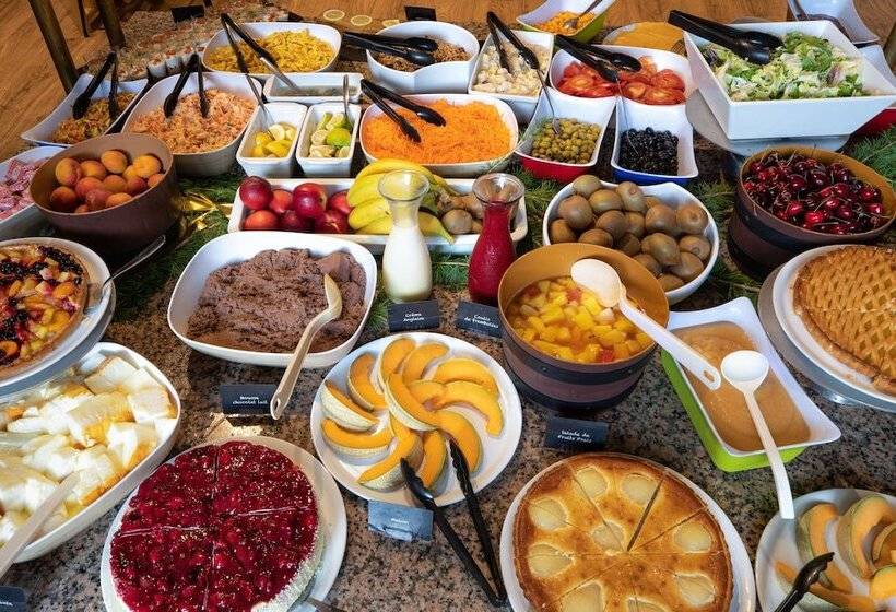 Отель Sowell Family Valfréjus