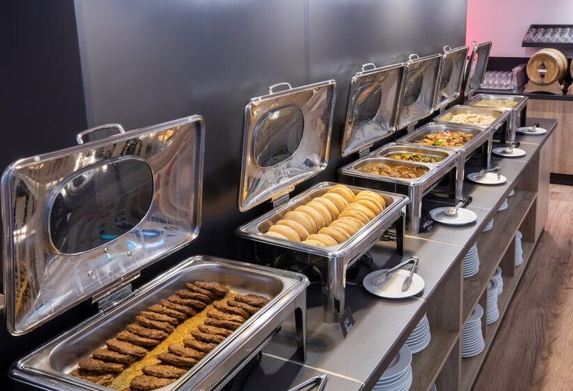 Отель Sowell Family Valfréjus