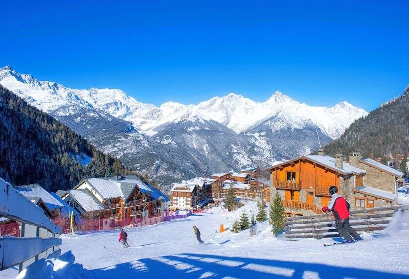 Отель Sowell Family Valfréjus