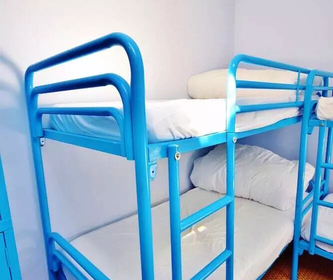 Ocean Bar & Hostel