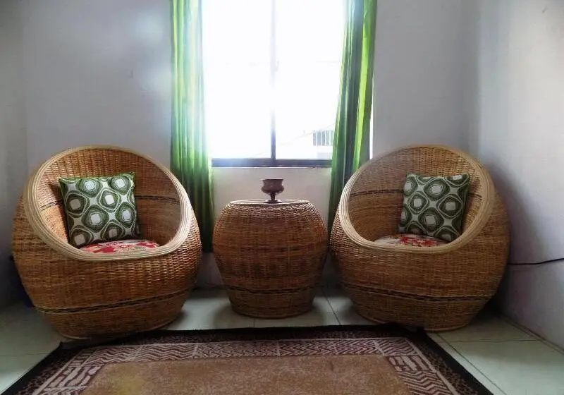 Majatalo Amelia 2 Guest House
