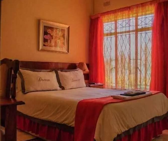 پانسیون Ebuhleni Guest Lodge