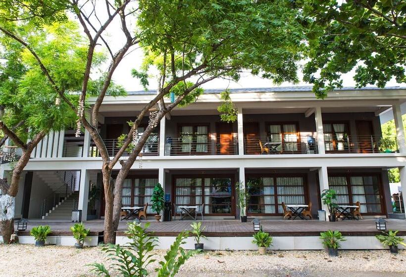 פנסיון Karancho Beach House