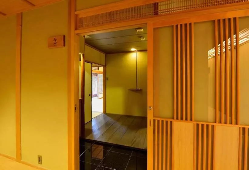 Umenoya Ryokan