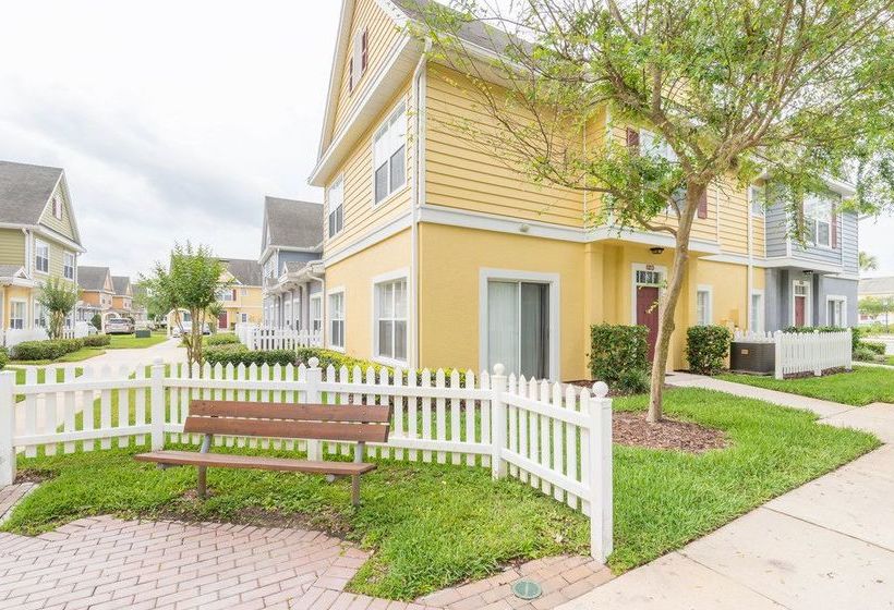 Seven Dwarfs Vacations Resort