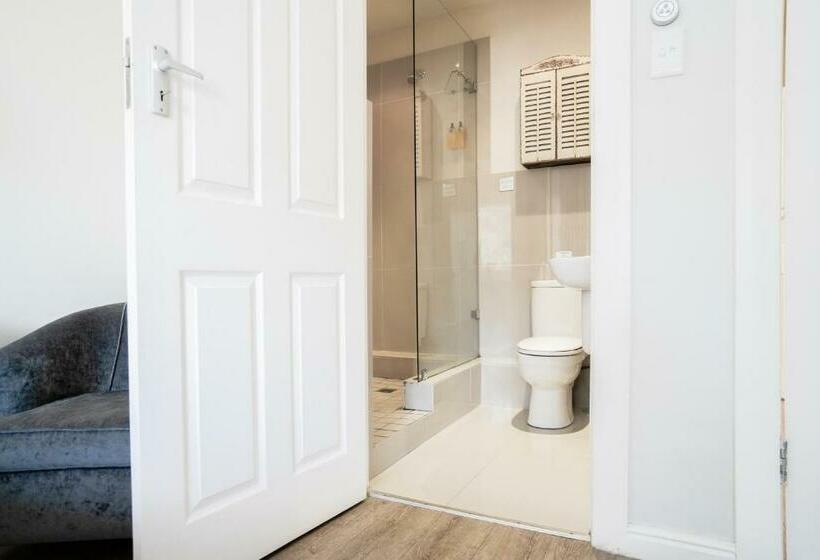 Avemore Vredehof No 1 With Backup Power