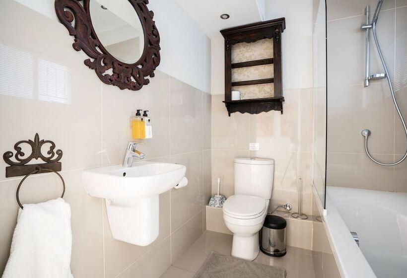 Avemore Vredehof No 1 With Backup Power