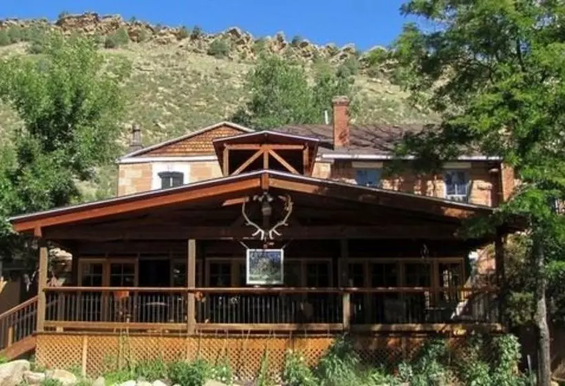 Cliff House Lodge B&b