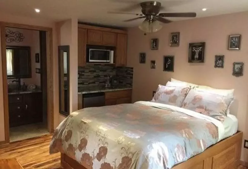 Cliff House Lodge B&b