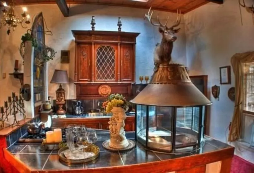 Cliff House Lodge B&b