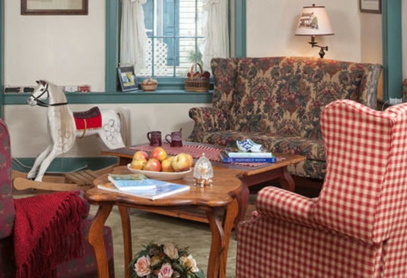 Country Hearth Bed & Breakfast