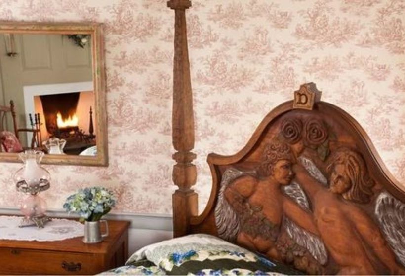 Country Hearth Bed & Breakfast