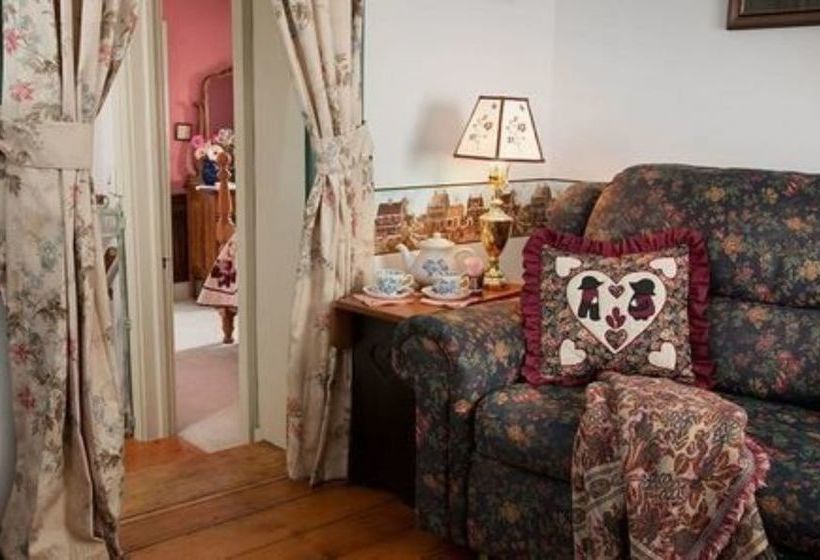 Country Hearth Bed & Breakfast