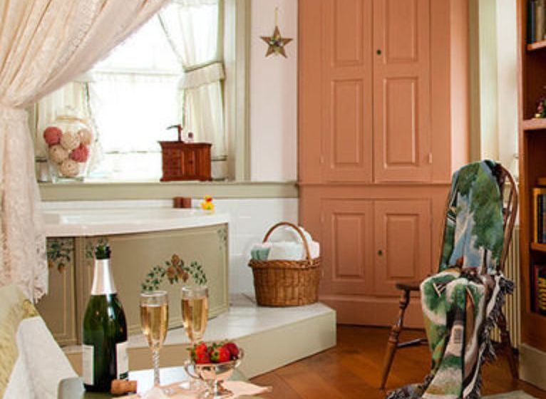 Country Hearth Bed & Breakfast