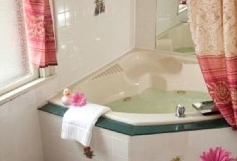 Country Hearth Bed & Breakfast