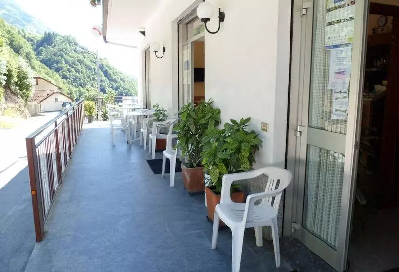 Hotelli Albergo Regina