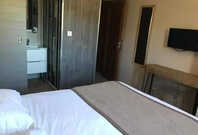 هتل Auberge Le Montana