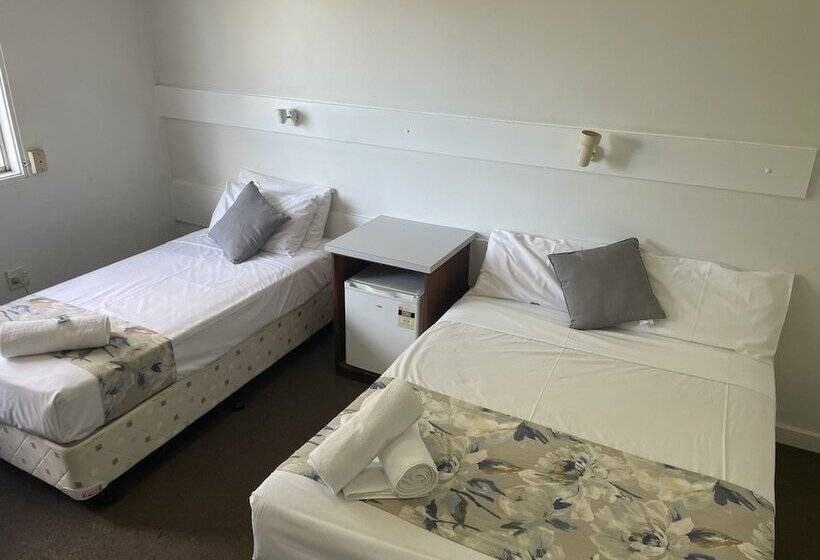 The Commercial Hotel Nambour