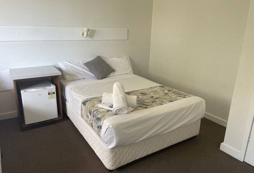 The Commercial Hotel Nambour