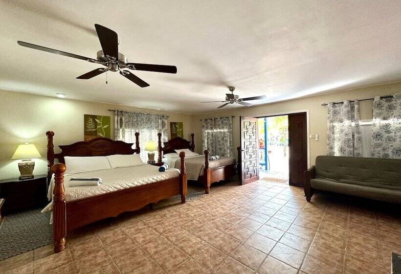 ホテル Blue Marlin Beach Resort