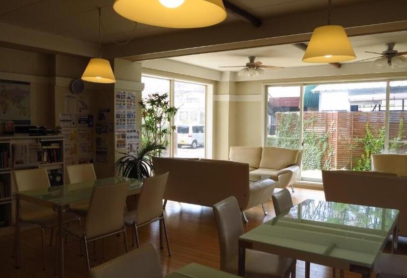 Hotel K S House Mtfuji  ケイズハウスmt富士  Travelers Hostel  Lake Kawaguchiko