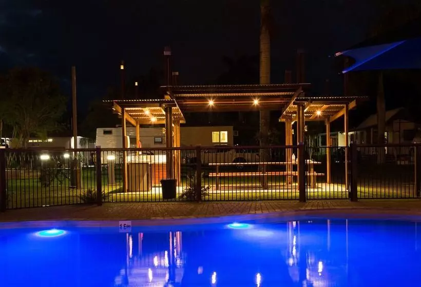 هتل Maroochy River Park