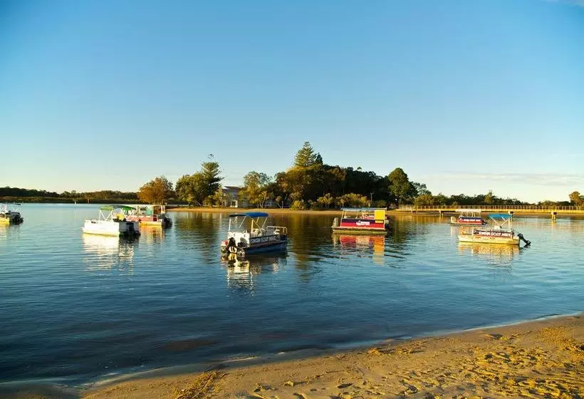 هتل Maroochy River Park