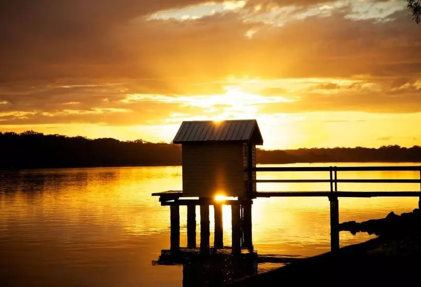 هتل Maroochy River Park