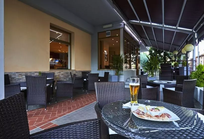 Santa Caterina Hotel & Bike