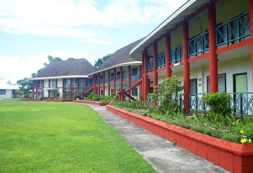 هتل The St Therese Samoa Retreat & Accommodation