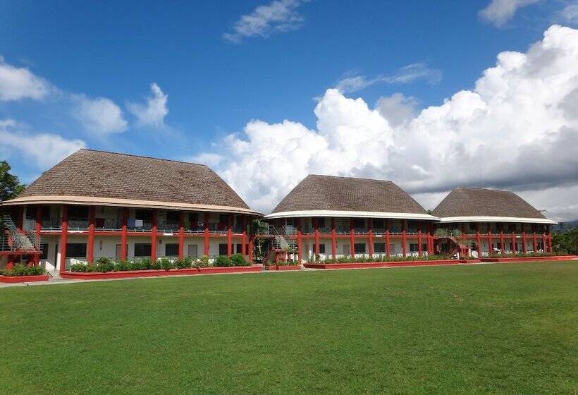 هتل The St Therese Samoa Retreat & Accommodation