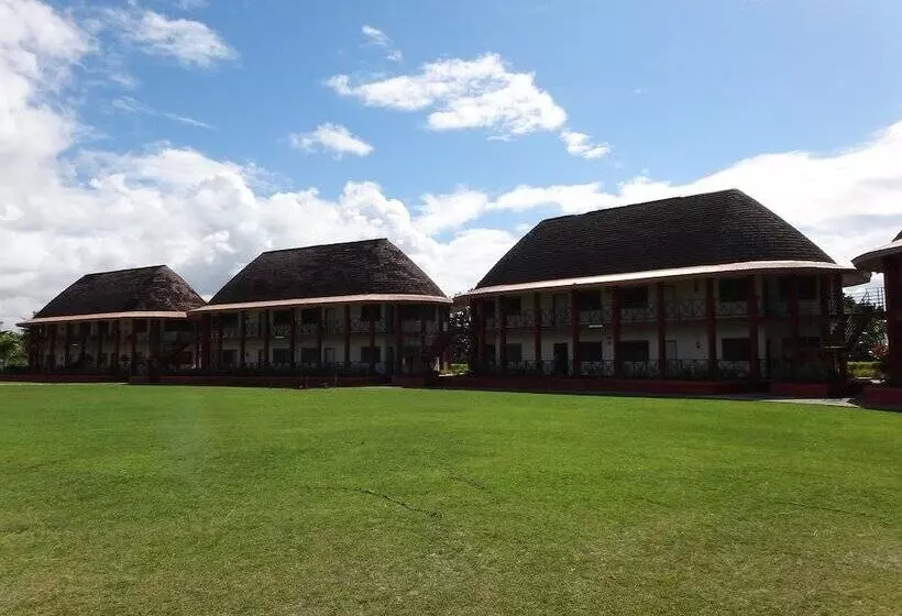 هتل The St Therese Samoa Retreat & Accommodation