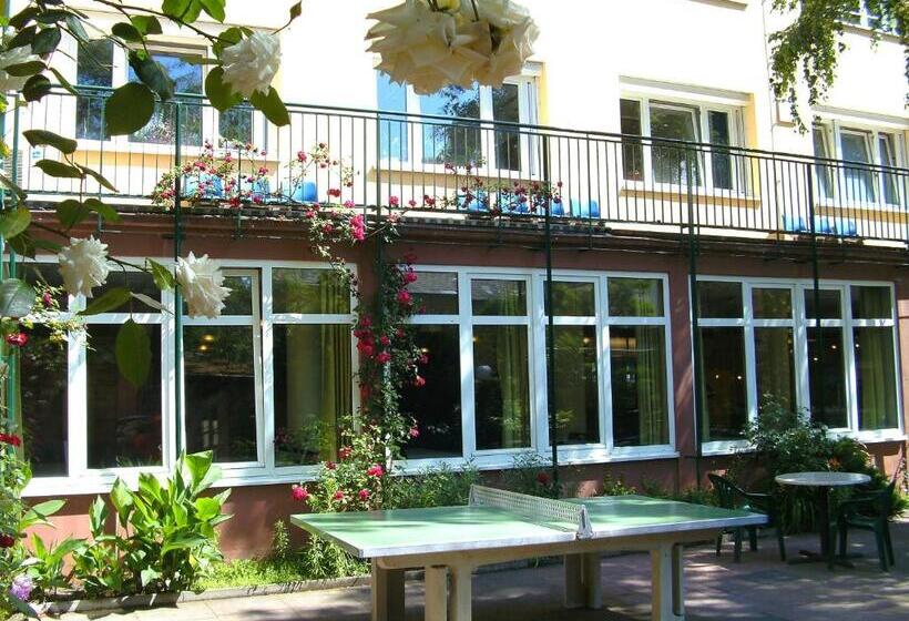 Jugendherberge Frankfurt Haus Der Jugend