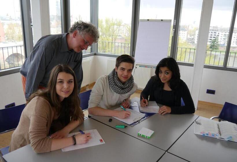 Jugendherberge Frankfurt Haus Der Jugend
