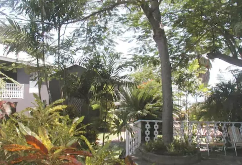 Paradise Villas