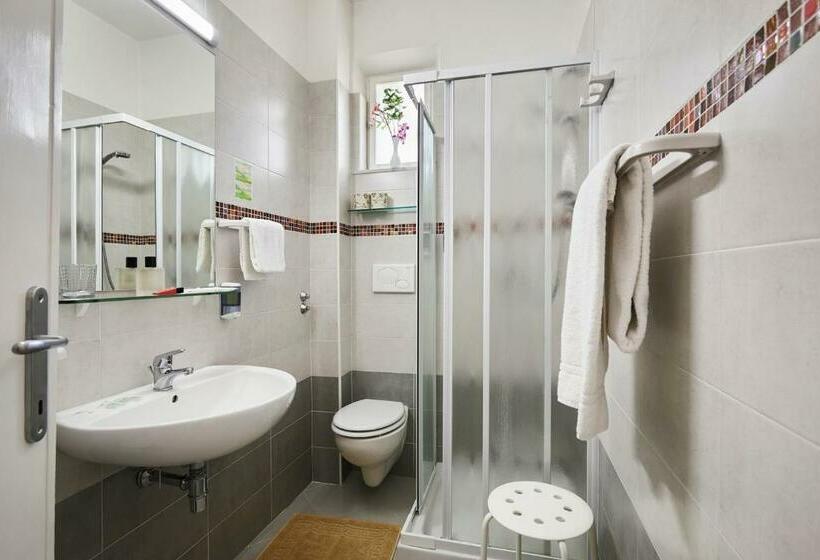 Santa Caterina Hotel & Bike