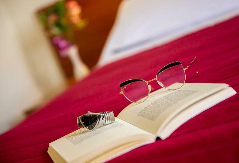 Santa Caterina Hotel & Bike