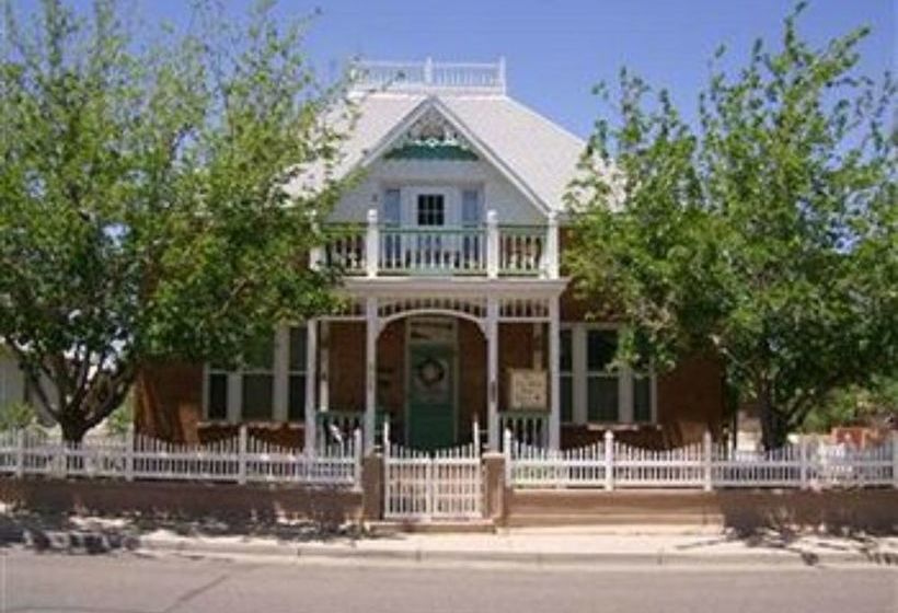 Violet Rose Bed & Breakfast