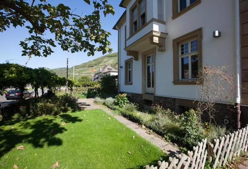 ベッドアンドブレックファースト Guesthouse Altes Rathaus