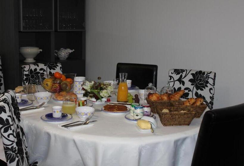 تختخواب و صبحانه Au Coeur De Beauvais