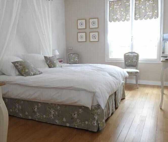 تختخواب و صبحانه Au Coeur De Beauvais