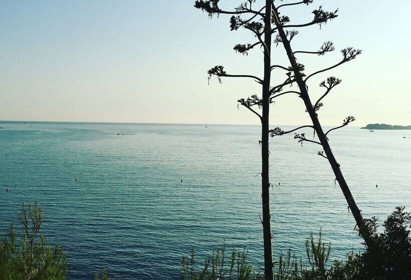 צימר Bastide Sainte Trinide