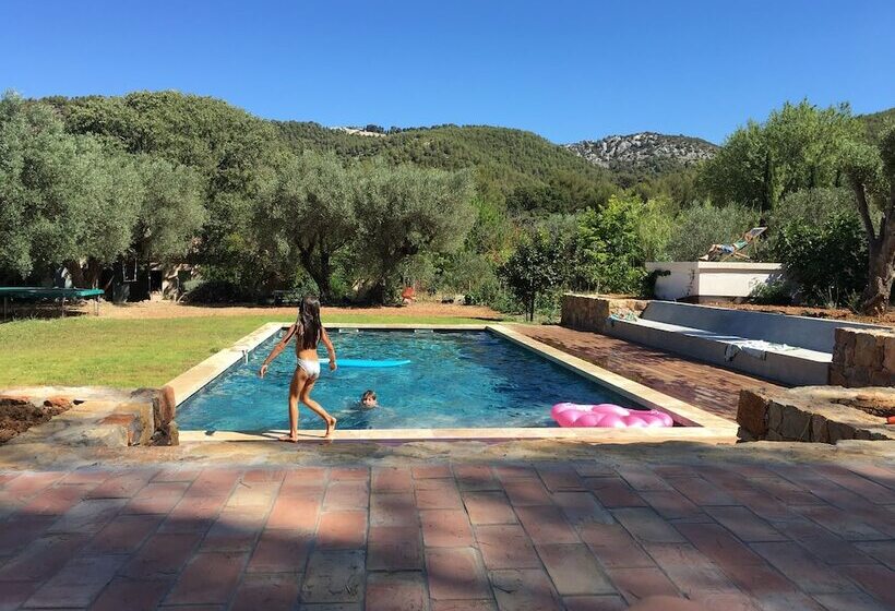 צימר Bastide Sainte Trinide