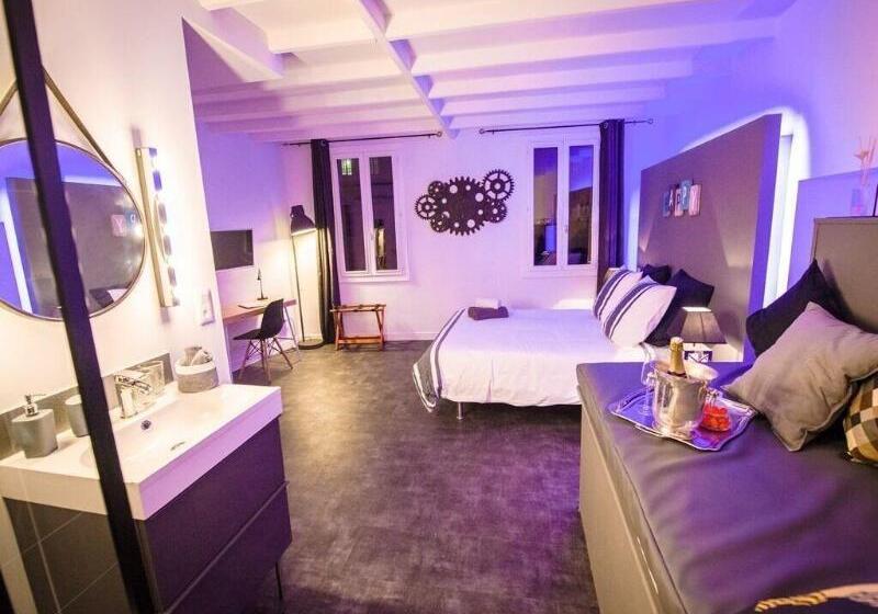 تختخواب و صبحانه La Maison Gustave