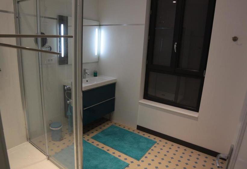 تختخواب و صبحانه Le Paddock