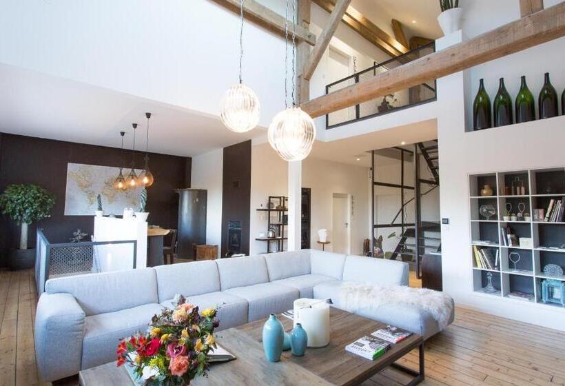 ベッドアンドブレックファースト Maison D Hôtes Les Bulles Dorées