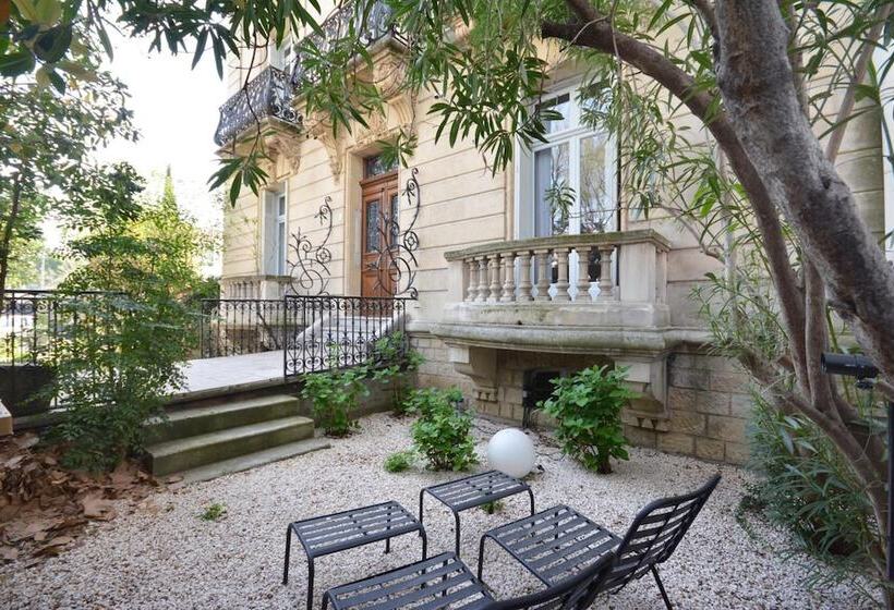 Bed and Breakfast Maison Douce Arles