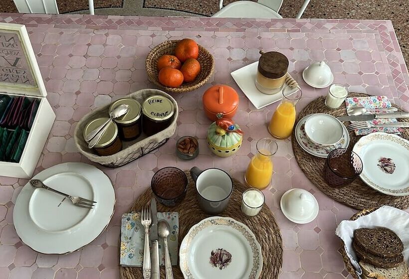 Bed and Breakfast Maison Douce Arles