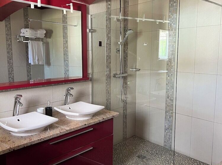 Bed and Breakfast Maison Douce Arles